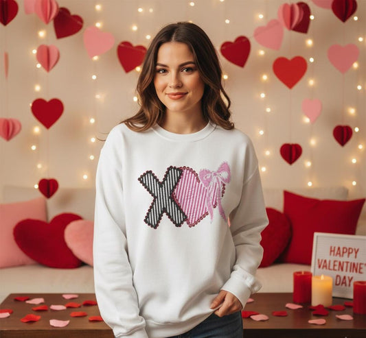 Valentines Sweatshirt | Xoxo Coquette Sweatshirt | V Day Seersucker Sweatshirt | Girly Sweatshirt |  Faux Glitter Sweatshirt