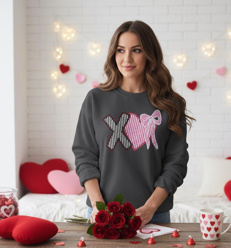 Valentines Sweatshirt | Xoxo Coquette Sweatshirt | V Day Seersucker Sweatshirt | Girly Sweatshirt |  Faux Glitter Sweatshirt